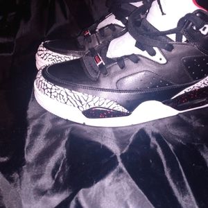 Air jordan retro son of mars